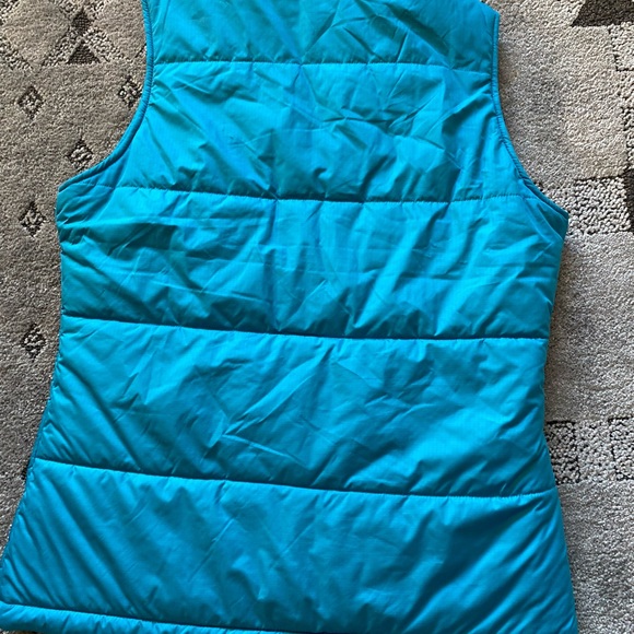 Columbia Vest Womens Medium Aqua Blue Puffer Outdoor Water-Resistant - Picture 5 of 10